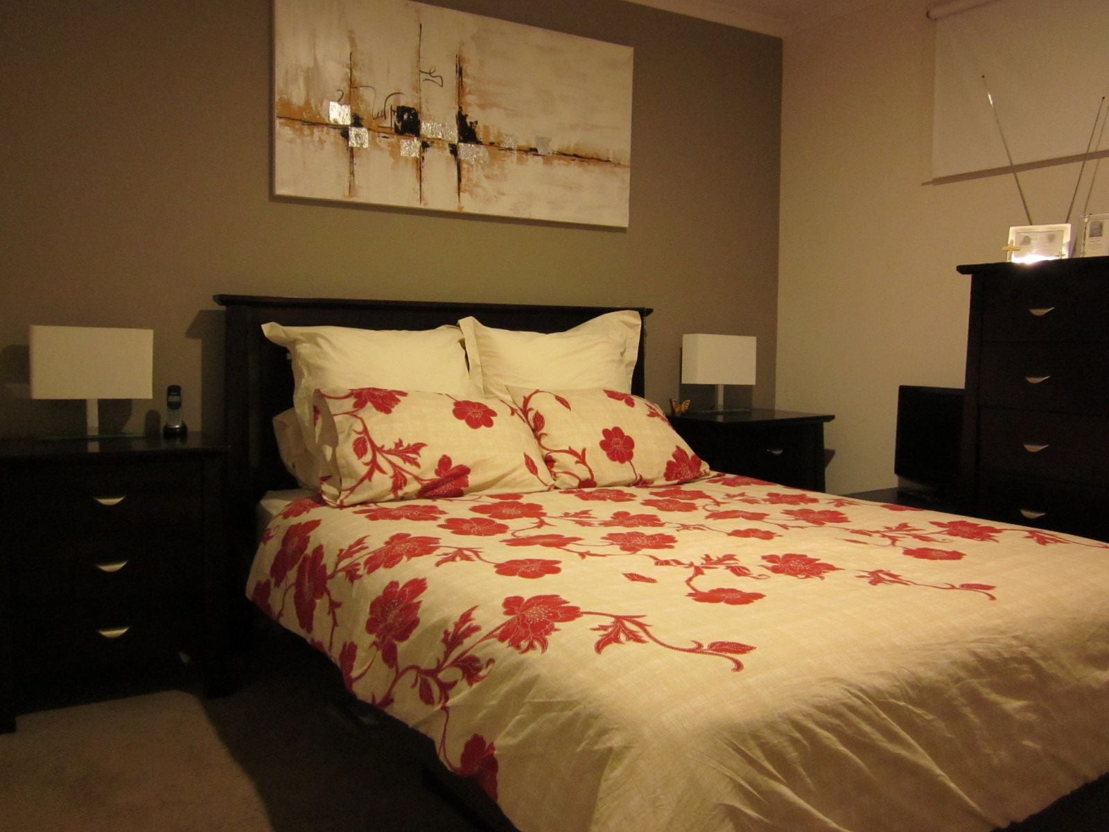 DESIGNER FLAIR WITH MODERN PRACTICALITY   *Insp Thu 23rd Apr @ 4:05pm*