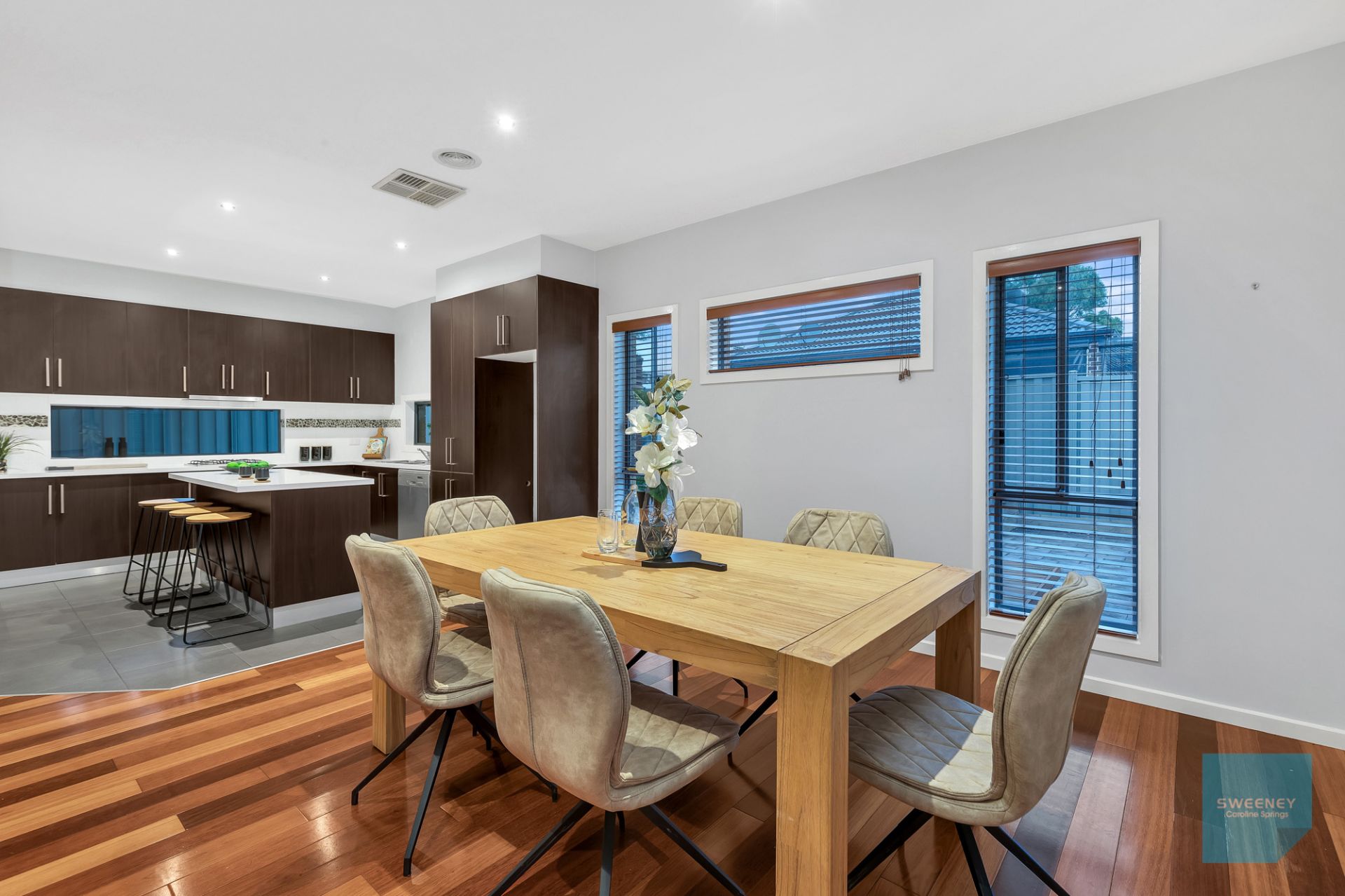 14 Caesia Way, Caroline Springs - Thumbnail 8