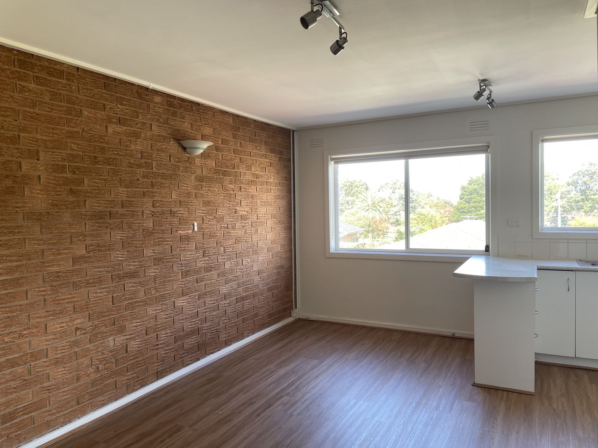 Refurbished One Bedroom Apartment with City and Park Views