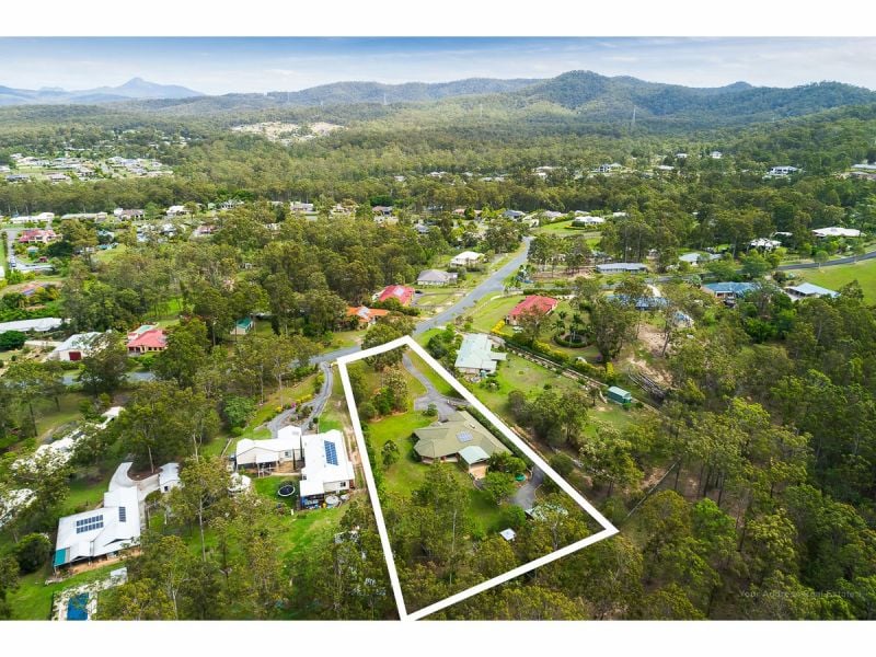Real Estate For Sale Greenbank , QLD