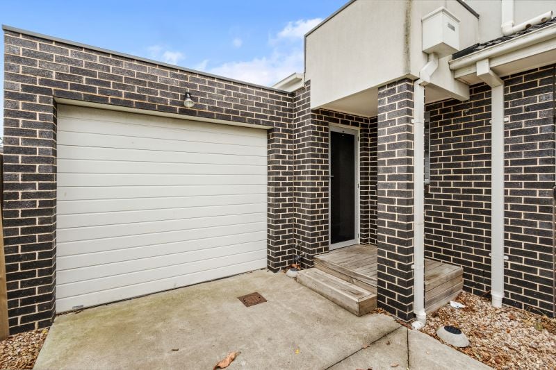 5/54 Dumbarton Street, Reservoir