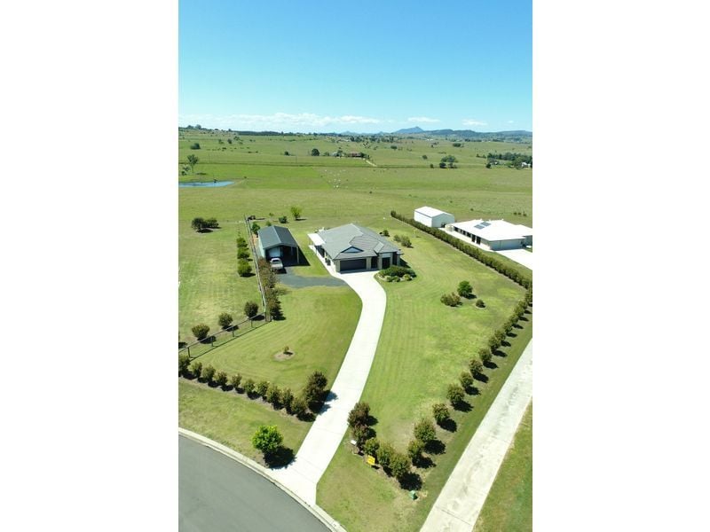 83 Berrymann Circuit BOONAH QLD, Boonah - Thumbnail 3