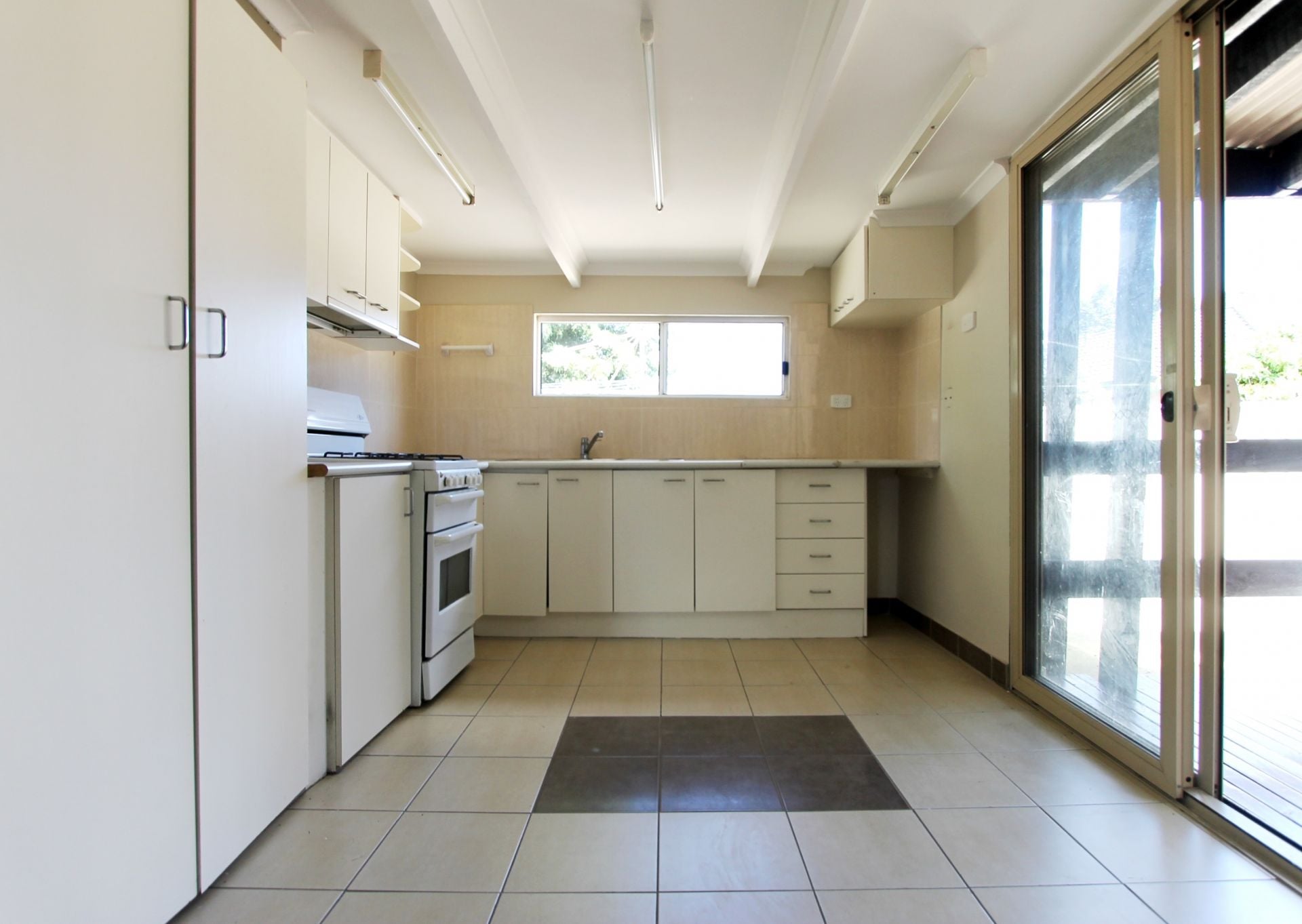 RENOVATED JEWEL !!!
