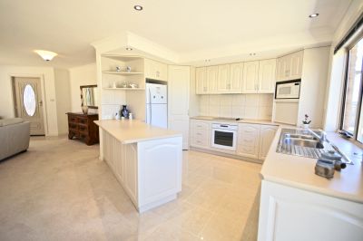 2/36 George Street, Latrobe, Latrobe - Thumbnail 3