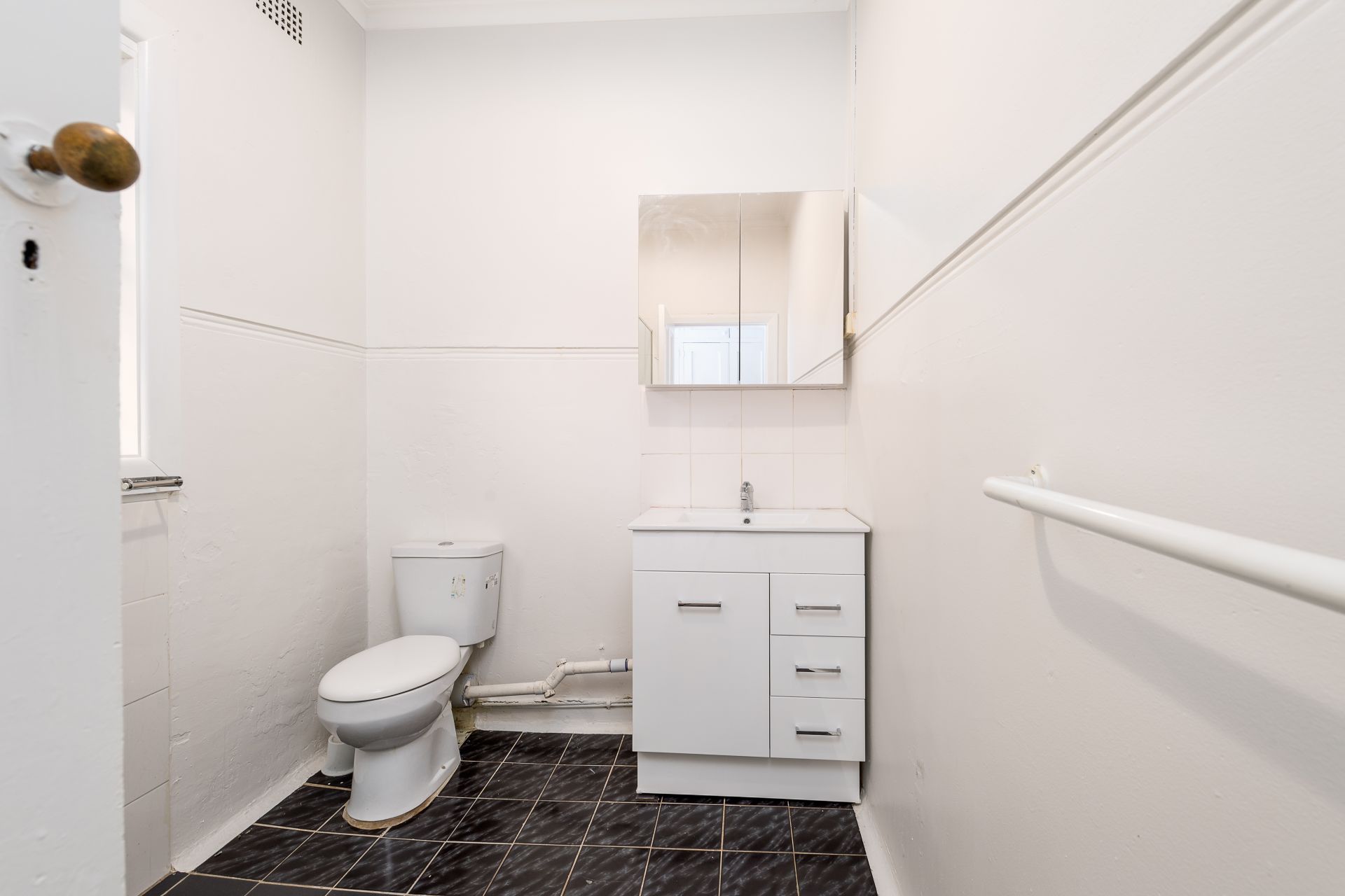 Retail Shop Plus Upstairs Apartment with Parking