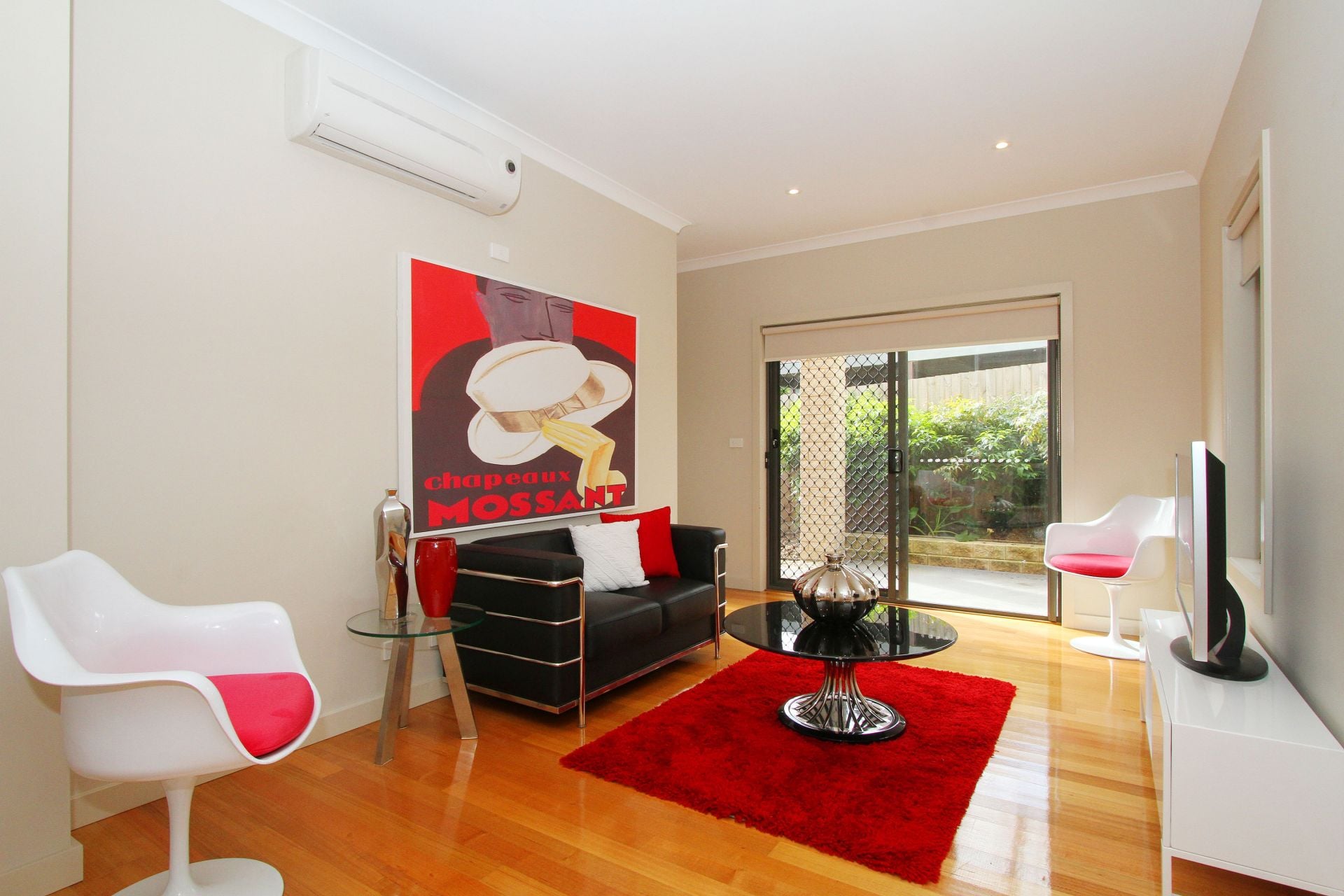 As New Townhouse In Great Location