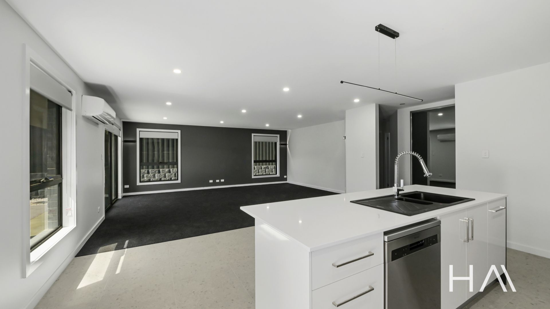 5/7a Napier Street, Youngtown Harrison Agents