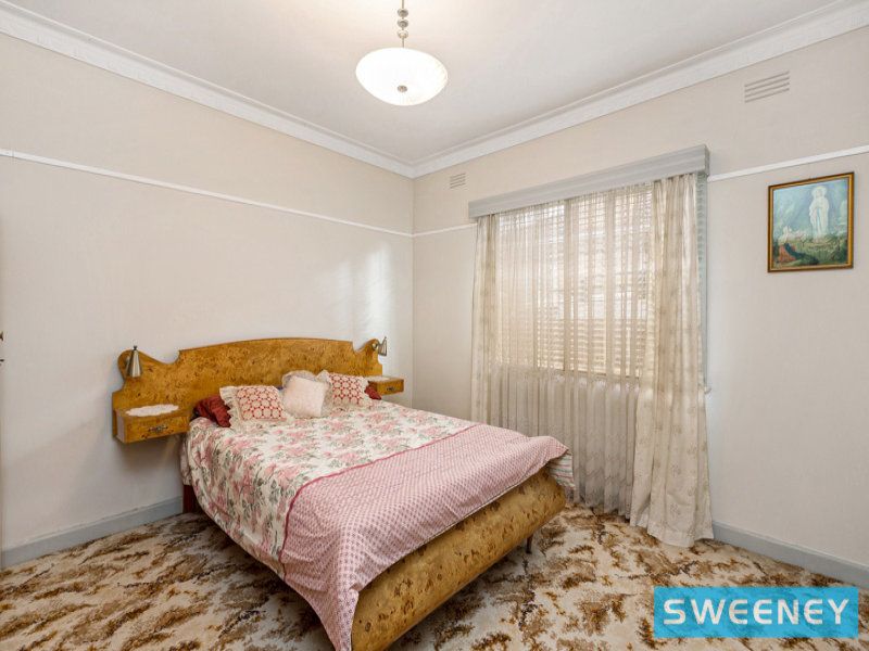 6 Corrigan Avenue, Brooklyn - Thumbnail 8