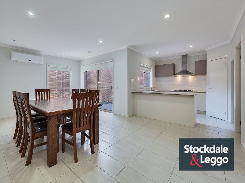 31 Palisades Boulevard SOUTH MORANG, South Morang - Thumbnail 6
