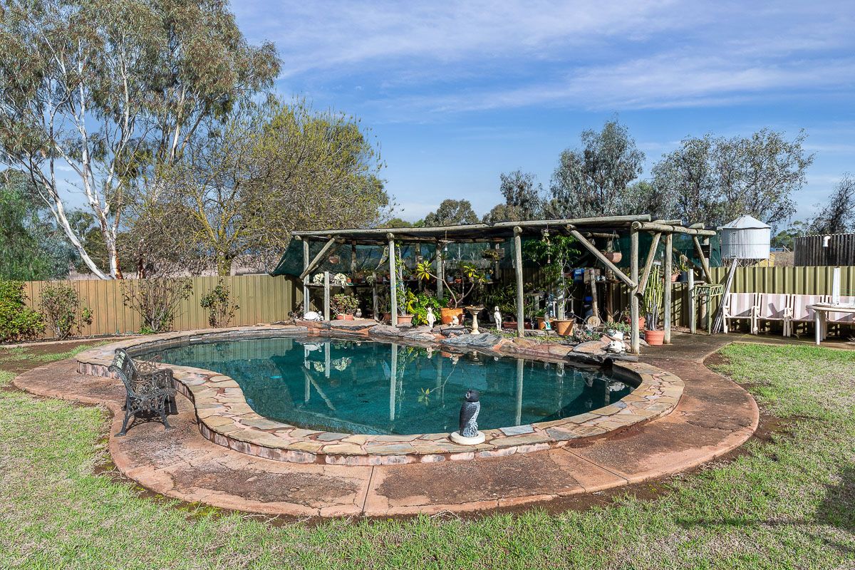 242 Burnside Road Strathalbyn 5255