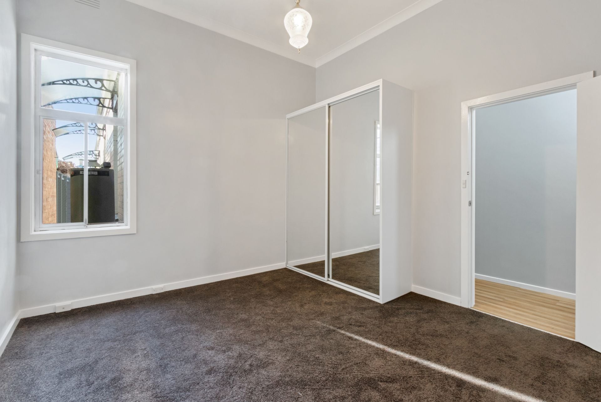 WESTGARTH LIVING ON WESTGARTH