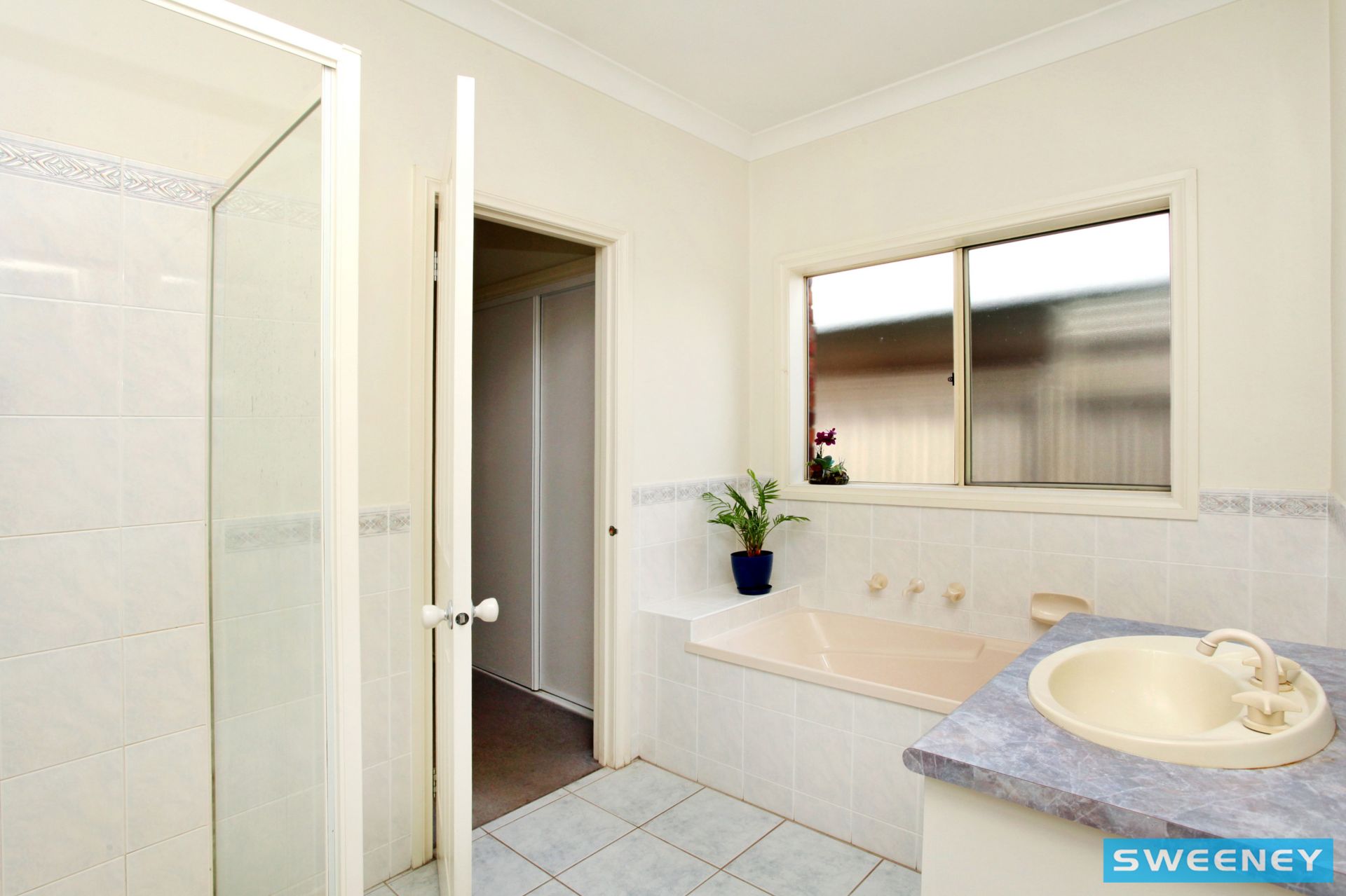 2 Stoneman Turn, Caroline Springs - Thumbnail 4