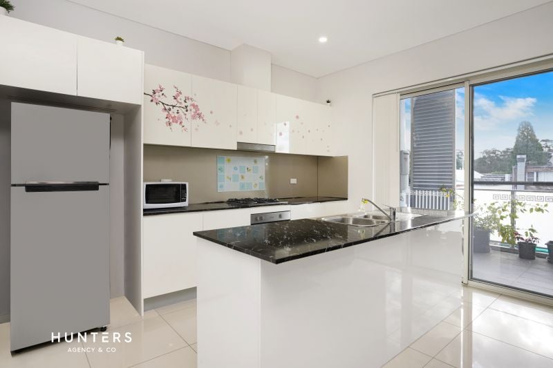 2/15-19 Toongabbie Road, Toongabbie