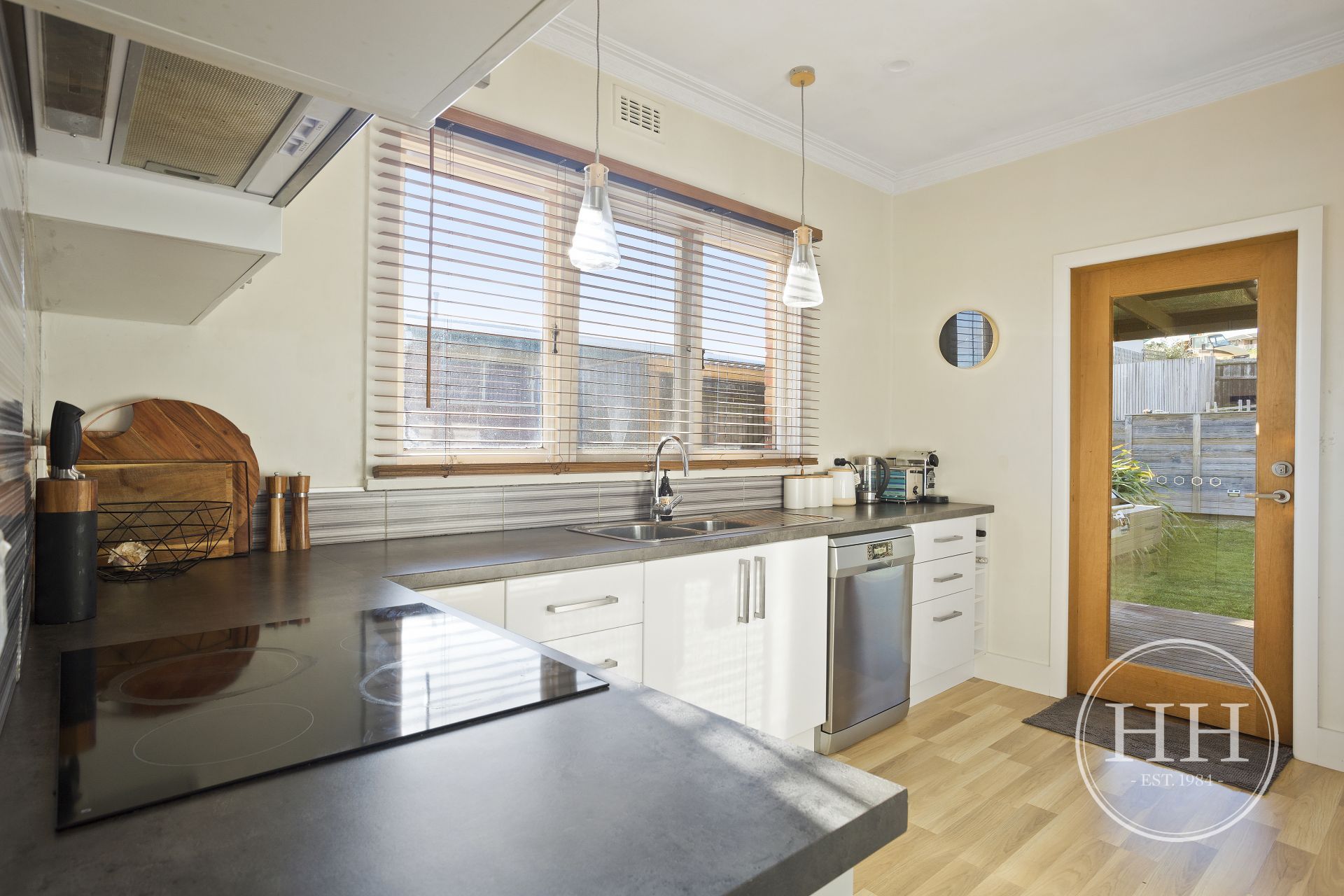 229 St Leonards Road ST LEONARDS, St Leonards - Thumbnail 3
