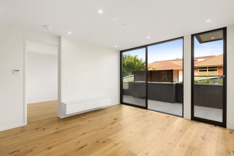 206/402 Riversdale Road, Hawthorn East - Thumbnail 2