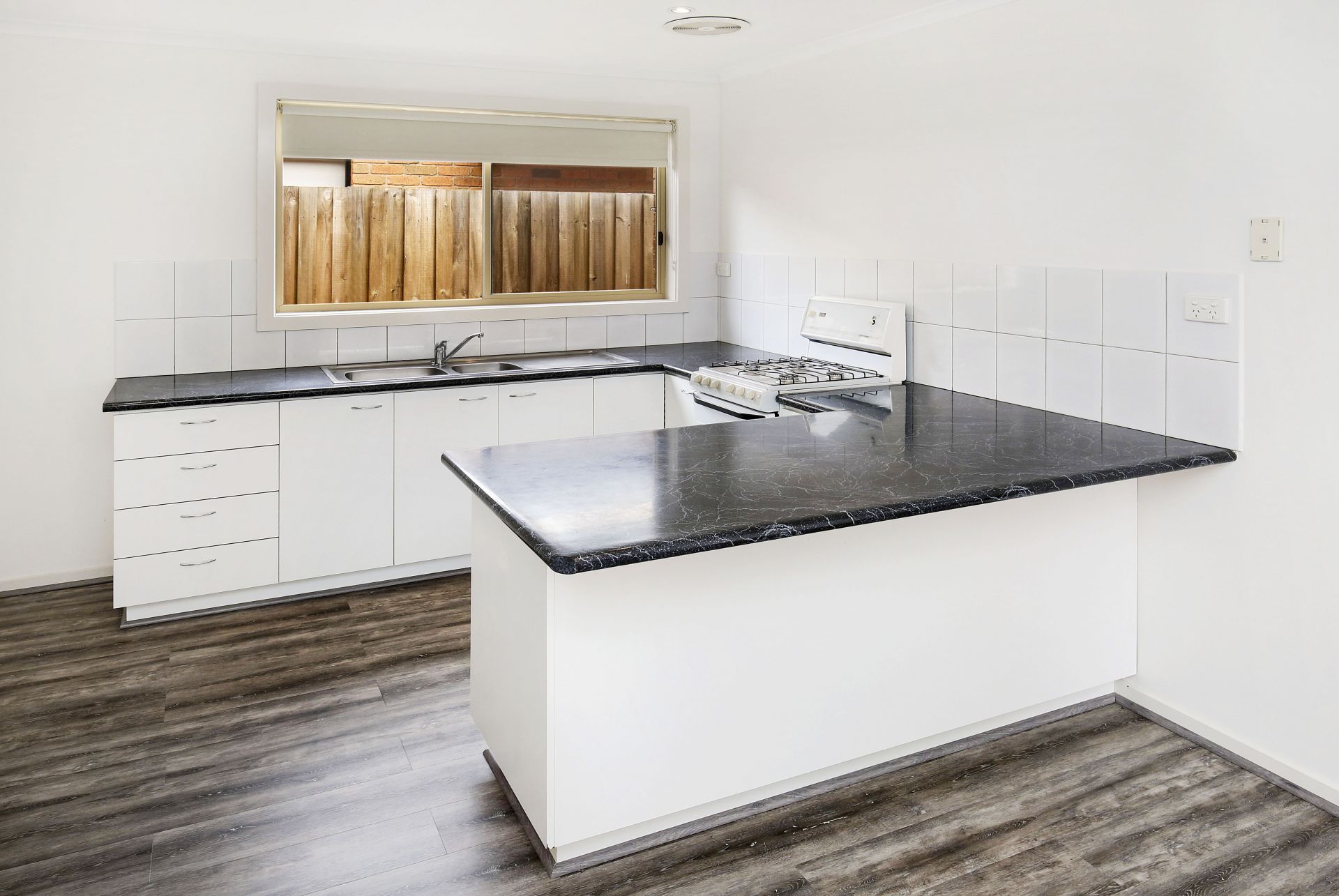 COMFORTABLE AND CONVENIENTLY LOCATED  * Insp Wed 7th Feb @ 5:00pm*