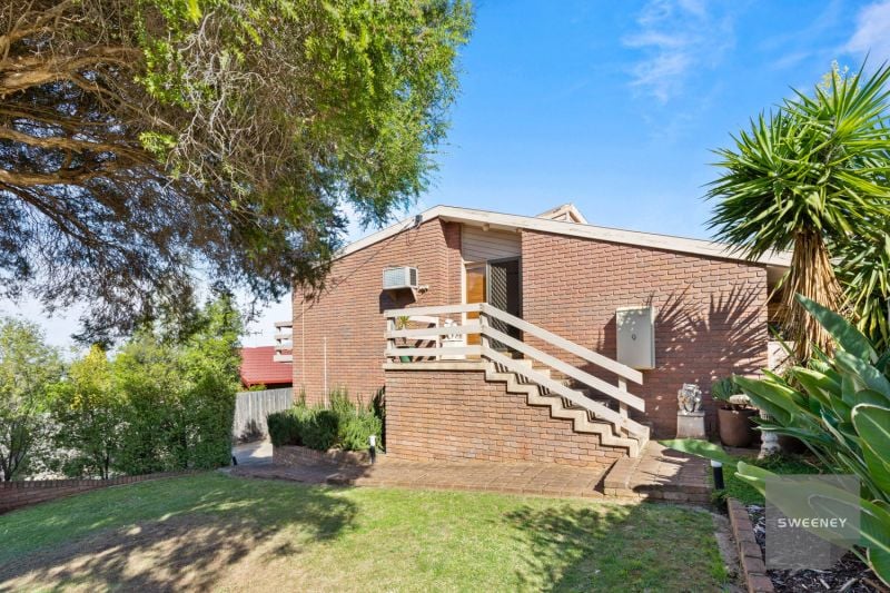 9 Watson Street, Bacchus Marsh - Thumbnail 2