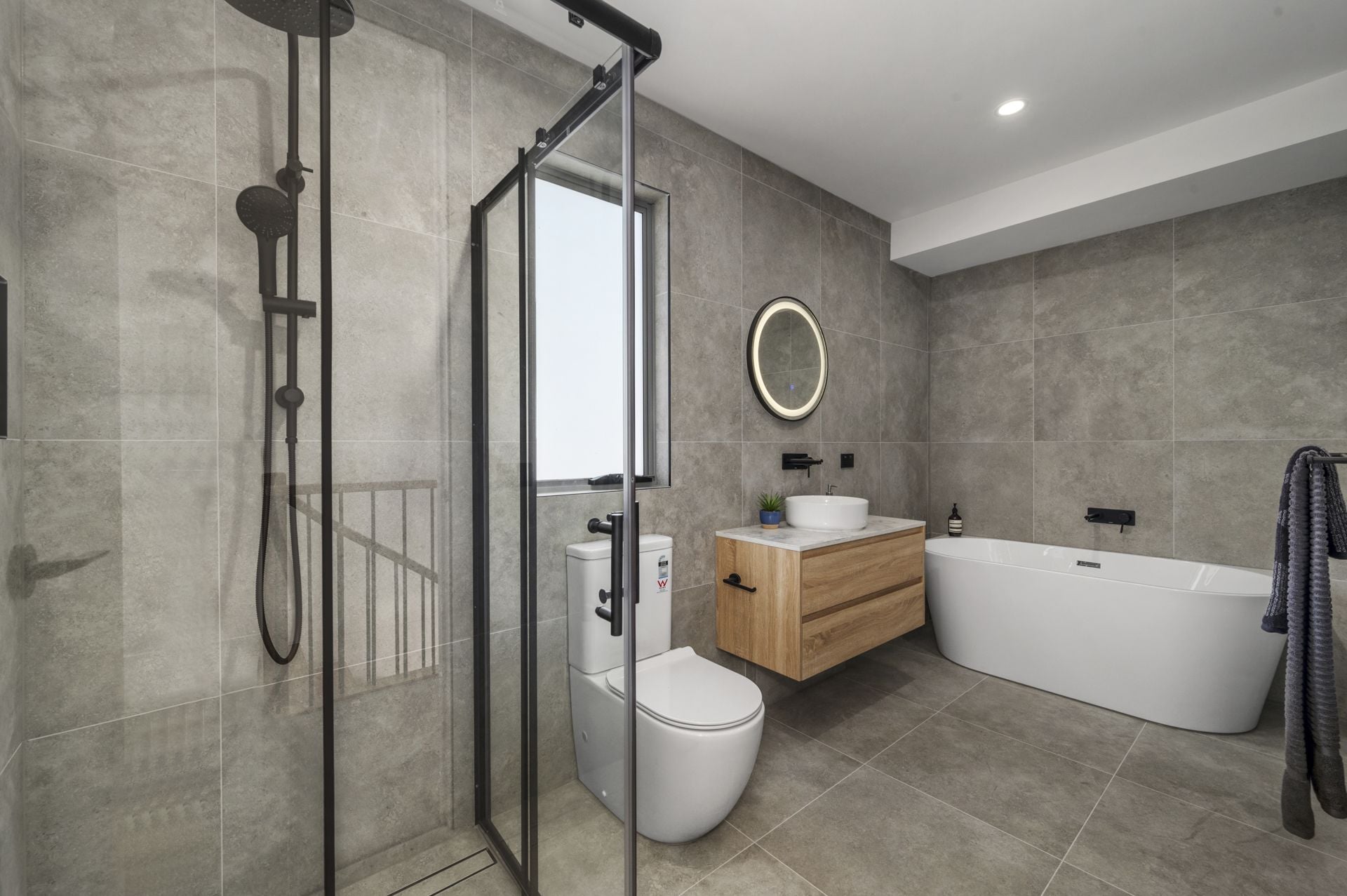 BRAND NEW- BOUTIQUE LIVING