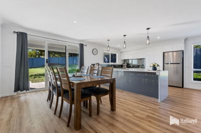 3
 
 
 
  
 
 
 2
 
 
 
  
 
 
 2
 
 
 
 
 
 
 
 1 Roland View Rise, Latrobe TAS 7307, Latrobe - Thumbnail 3
