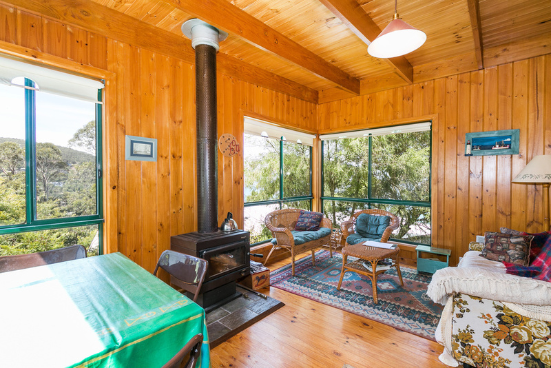 7 Iluka Avenue, Wye River, VIC, Wye River - Thumbnail 3