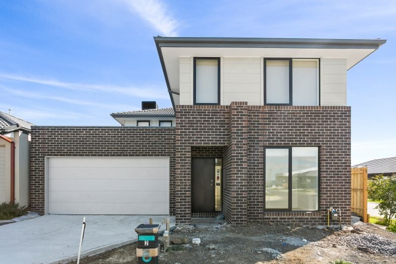 2 Bracegirdle Drive, Mickleham
