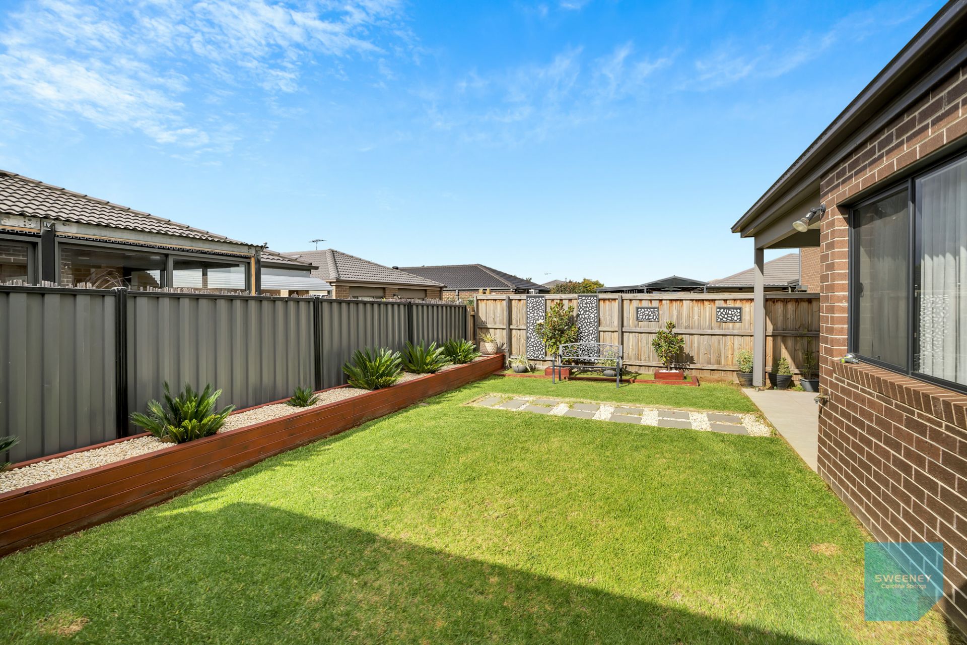 40 Galveston Avenue, Fraser Rise - Thumbnail 4