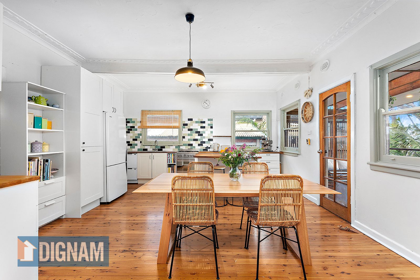 61 The Avenue, Mount Saint Thomas NSW