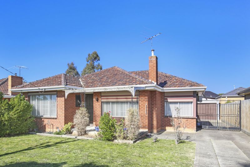 25 Chapman Avenue, Thomastown