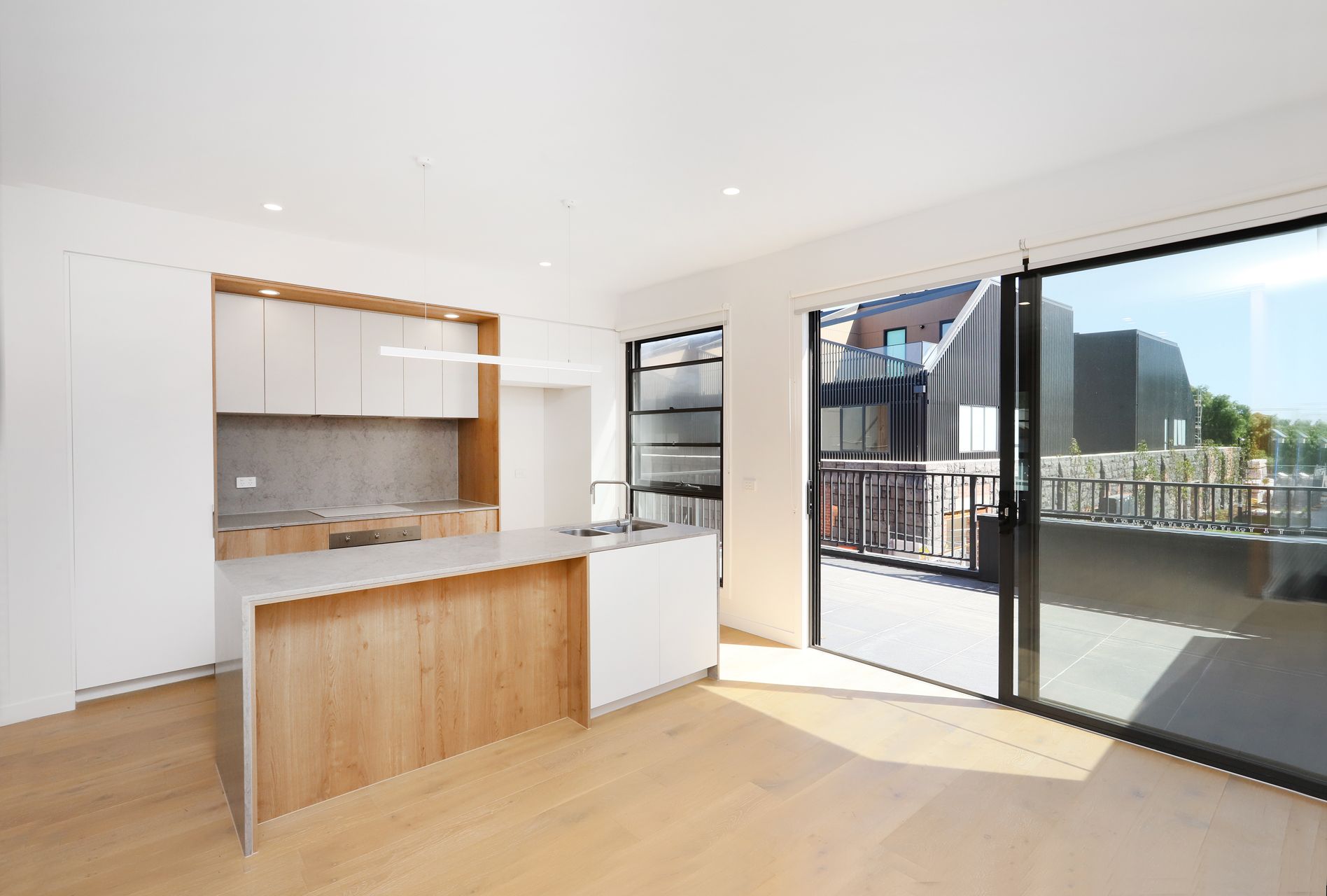 10 Banool Avenue Yarraville VIC, Yarraville - Thumbnail 3