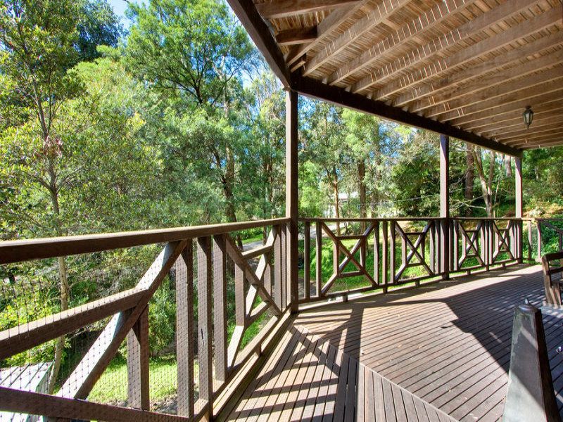 18 Waratah Street, Bowen Mountain - Thumbnail 2