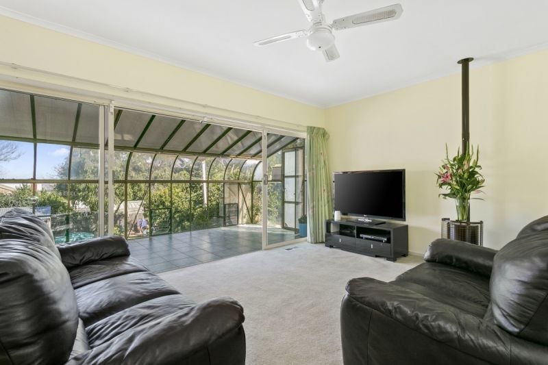 30 Powell Street West Ocean Grove VIC, Ocean Grove - Thumbnail 6