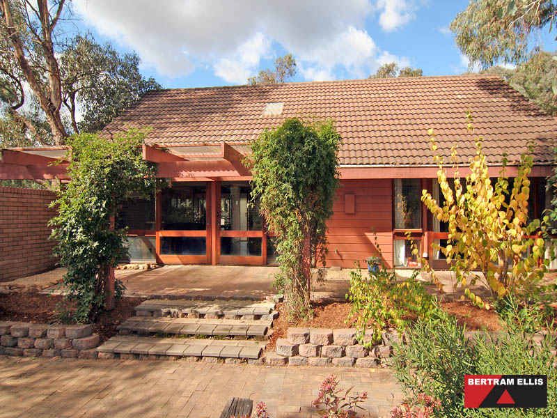 68 Wybalena Grove, Cook - Thumbnail 3