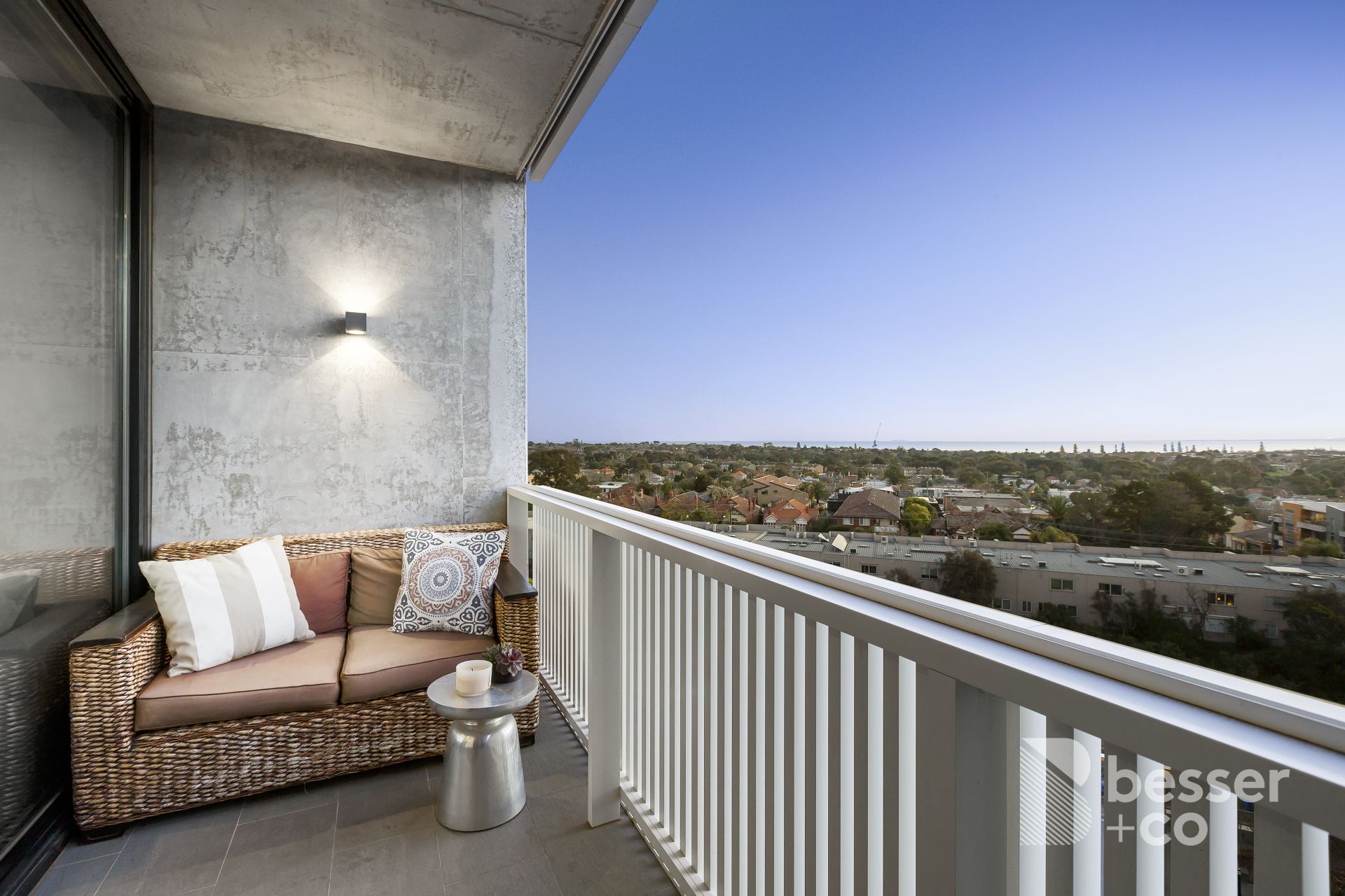 504/28 Riddell Parade, Elsternwick - Thumbnail 5