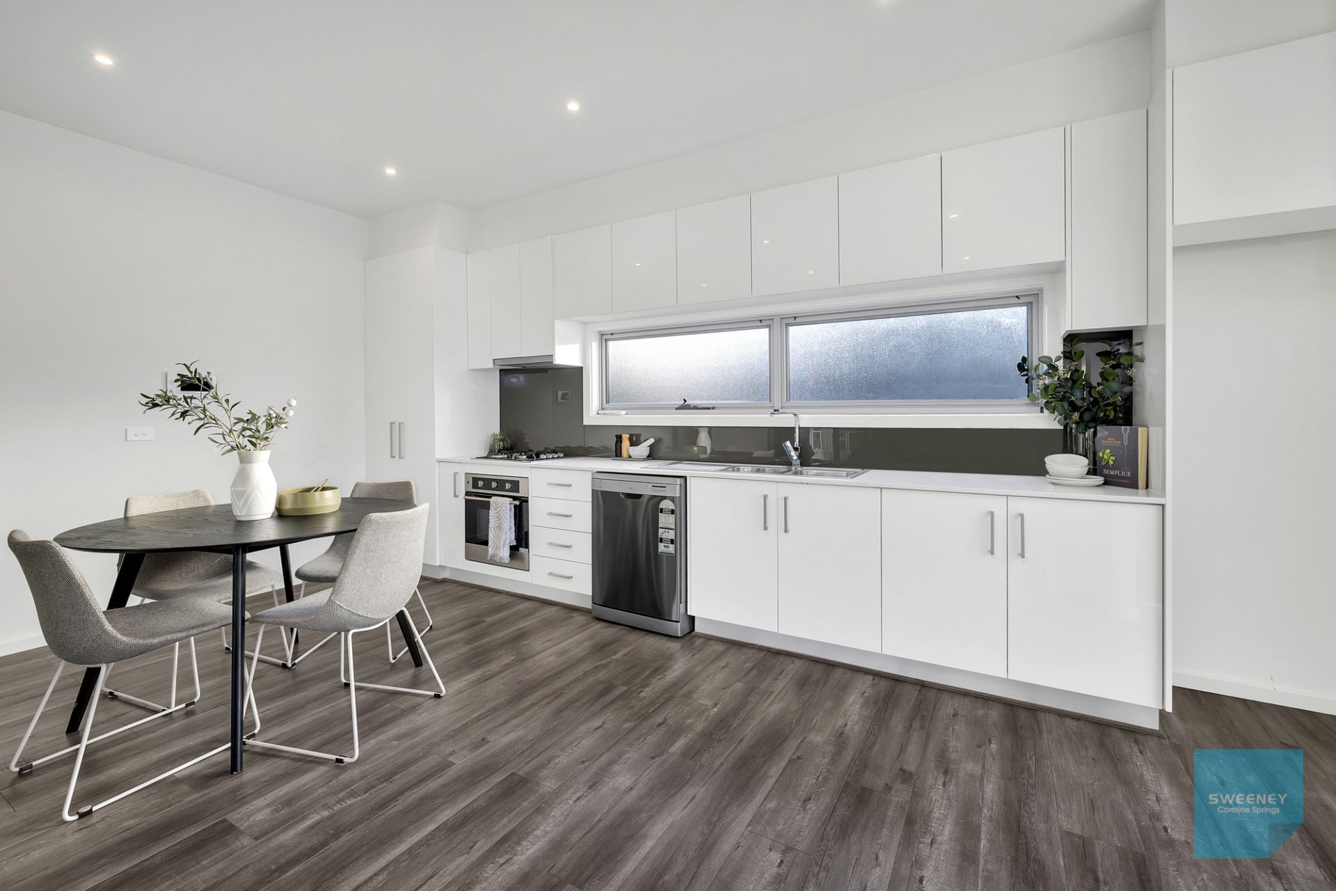 13/13 Greville Street, Caroline Springs - Thumbnail 7