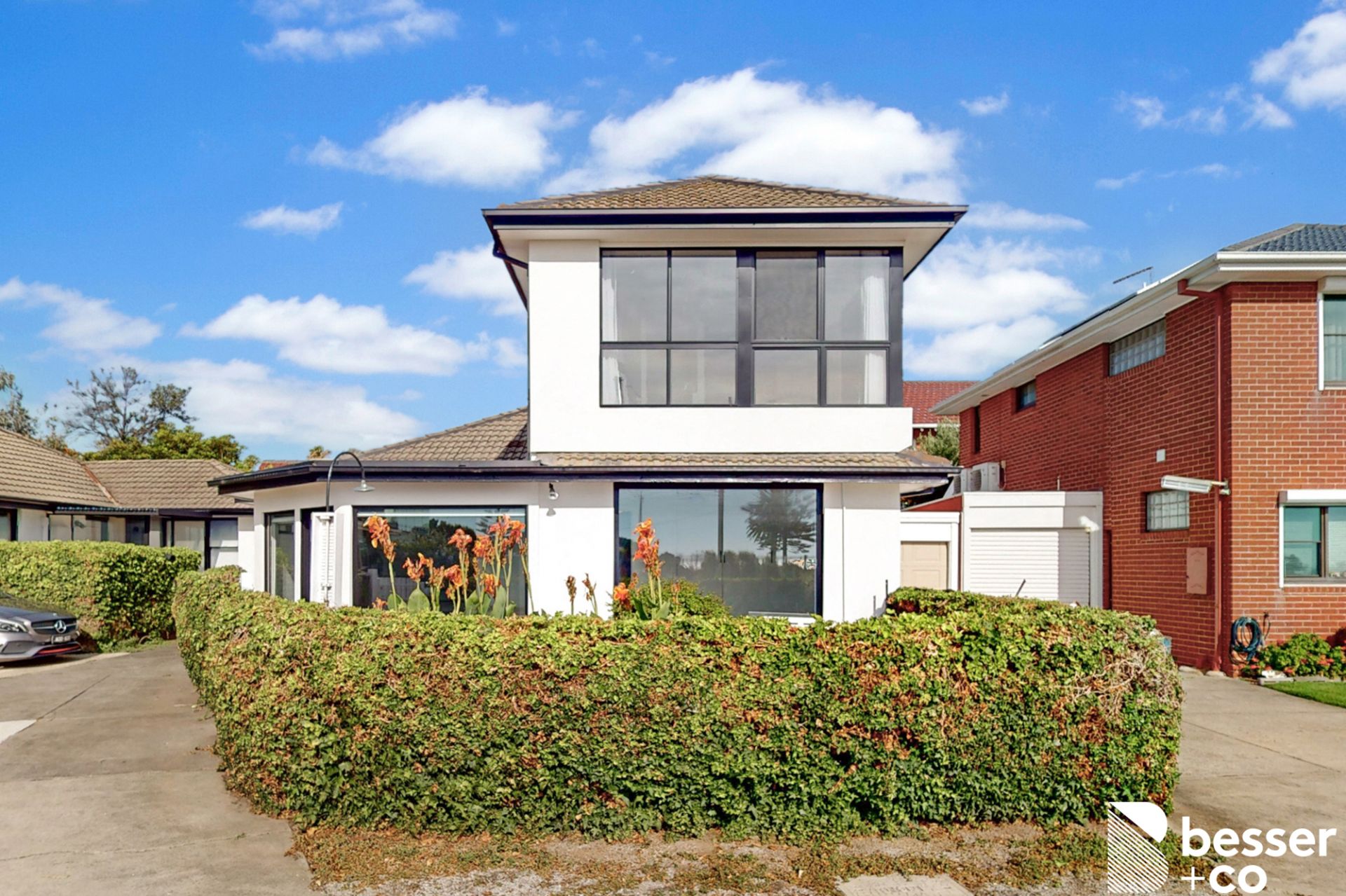 2/4 Seaview Avenue, Brighton - Thumbnail 2