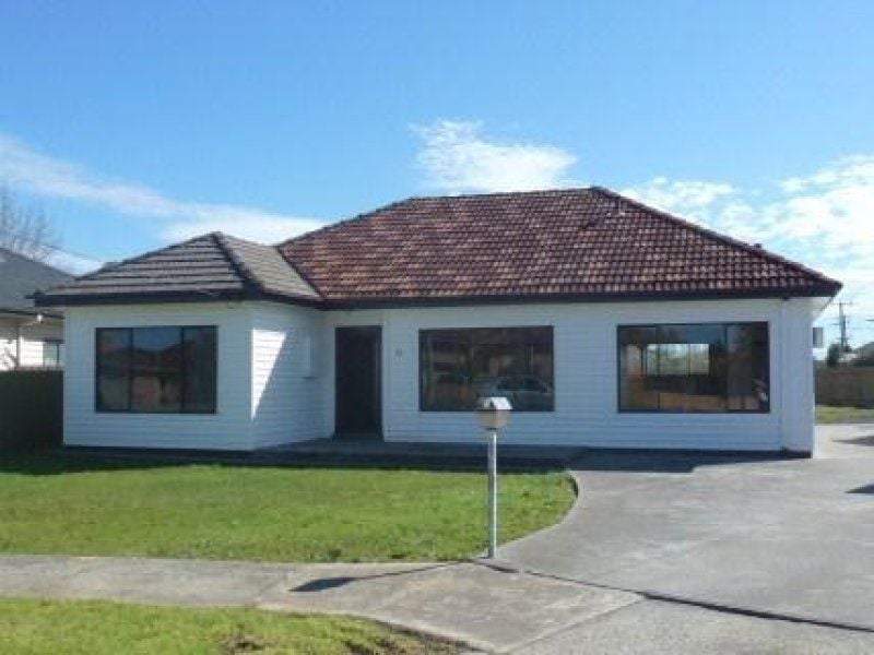 53 Dundee Street, Reservoir
