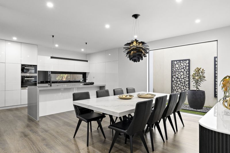 20 Marine Parade, Caroline Springs - Thumbnail 6