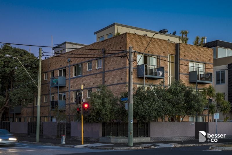 16/400 Barkly Street, Elwood - Thumbnail 2