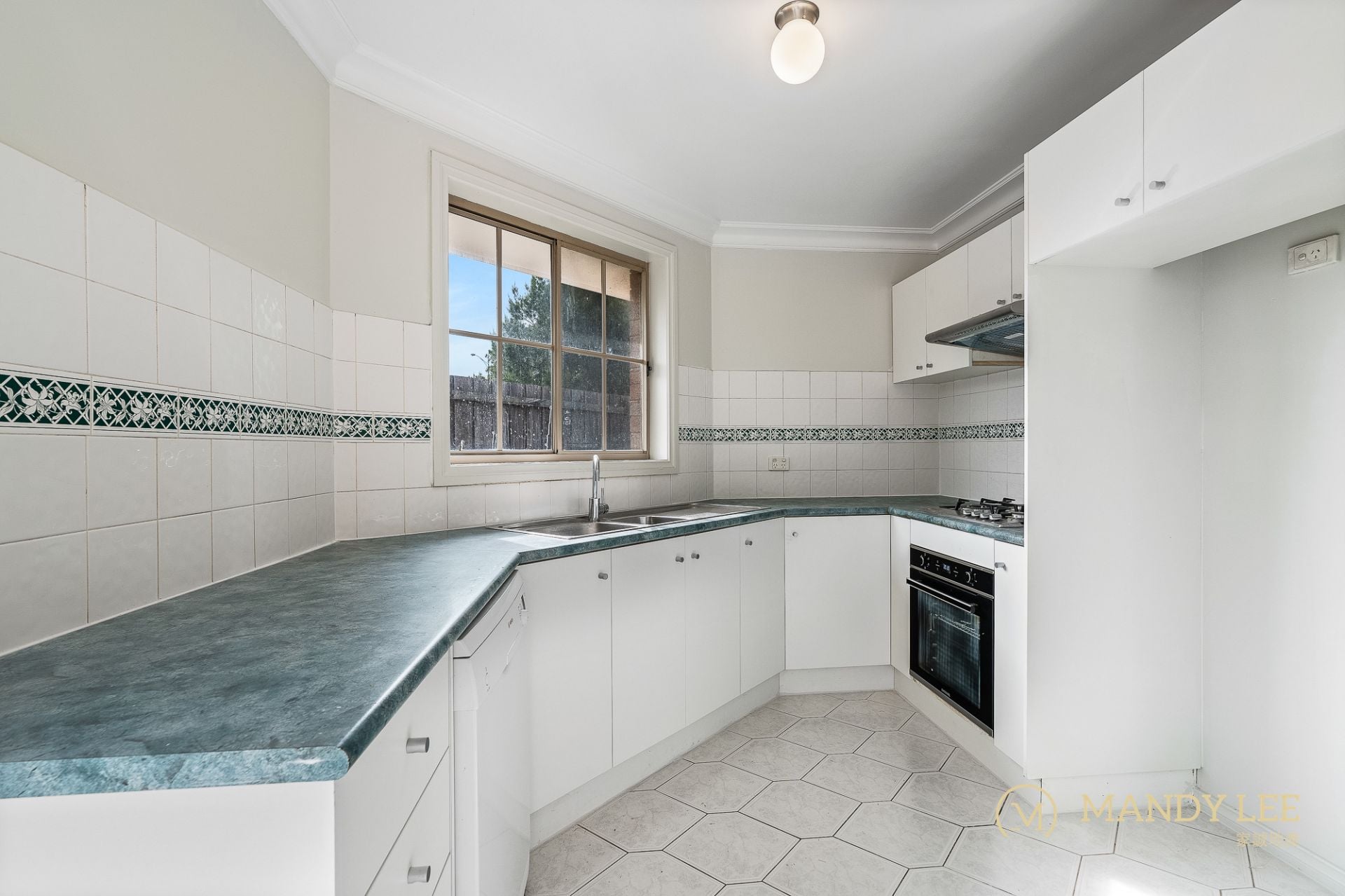 2/6 Monica Court Epping VIC, Epping - Thumbnail 4