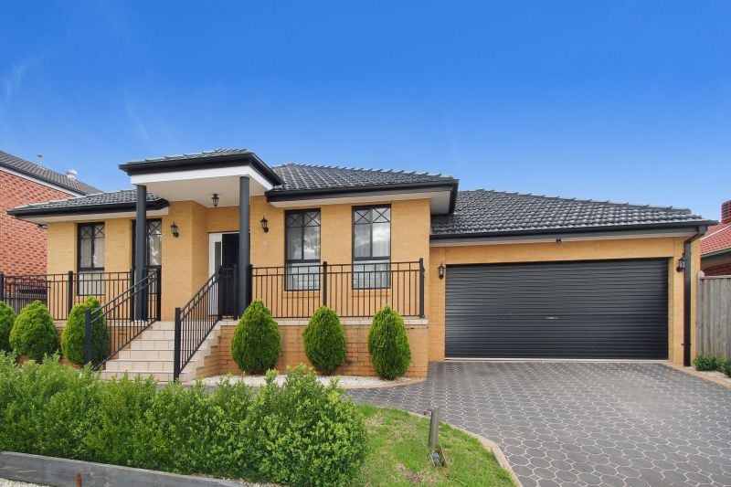 10 Skehan Place, Epping
