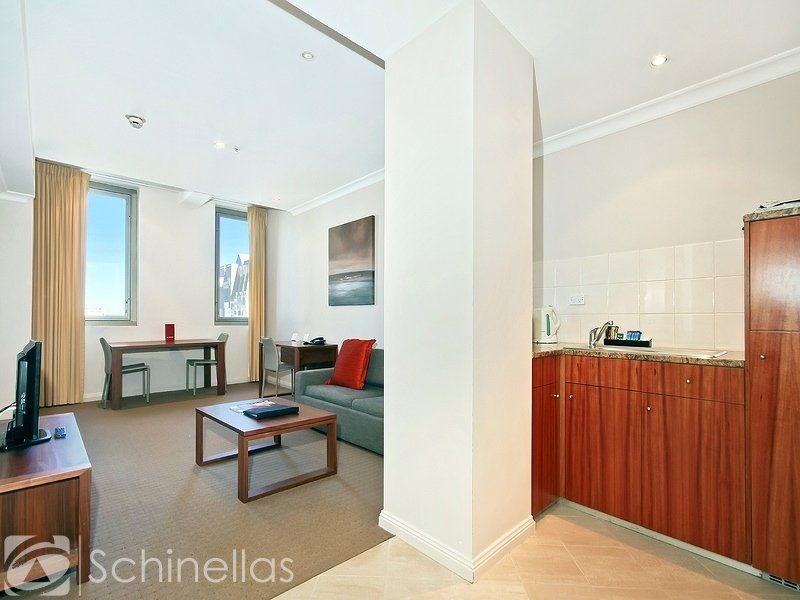 702/82 King William Street, Adelaide - Thumbnail 5