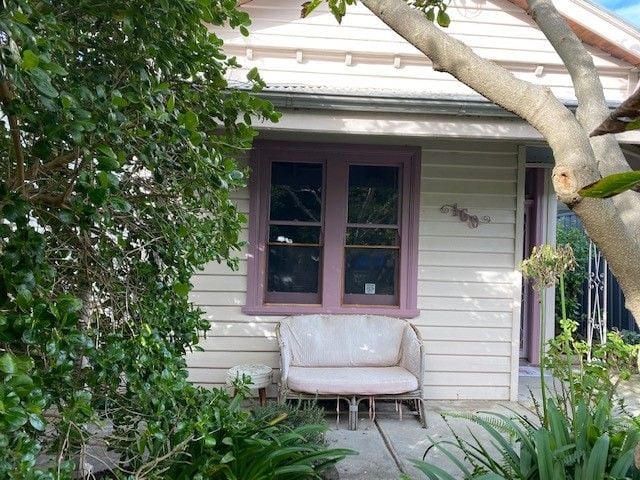 Spacious 2 Bedroom House!
