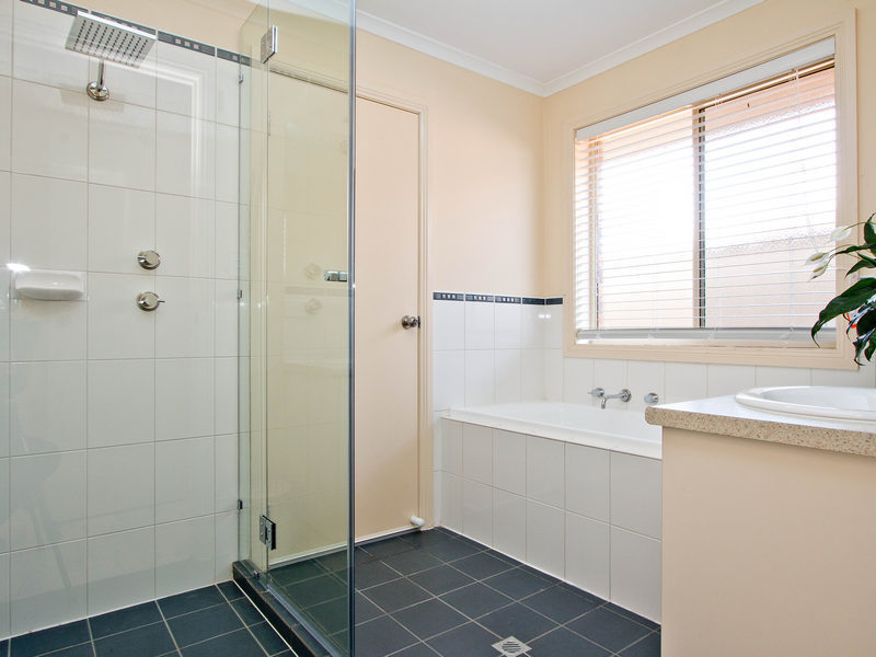 1A Devon Street  Enfield 5085