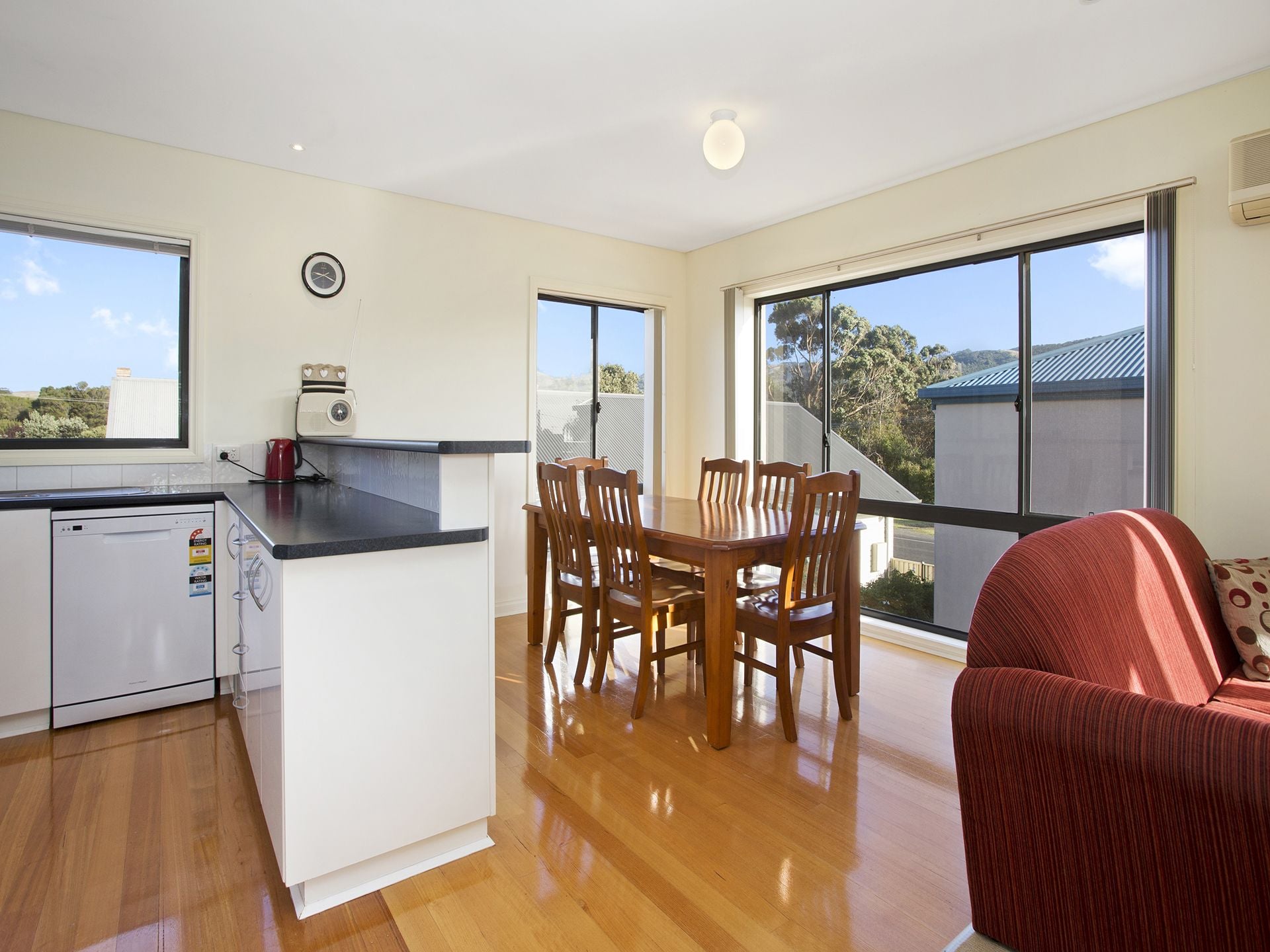 2/47 Nelson Street, Apollo Bay - Thumbnail 4