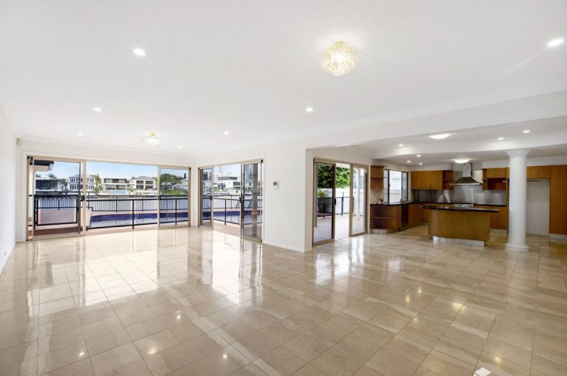 $ 5,800,000, Broadbeach Waters - Thumbnail 5