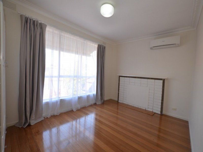 54 Dudley Street FOOTSCRAY VIC, Footscray - Thumbnail 3