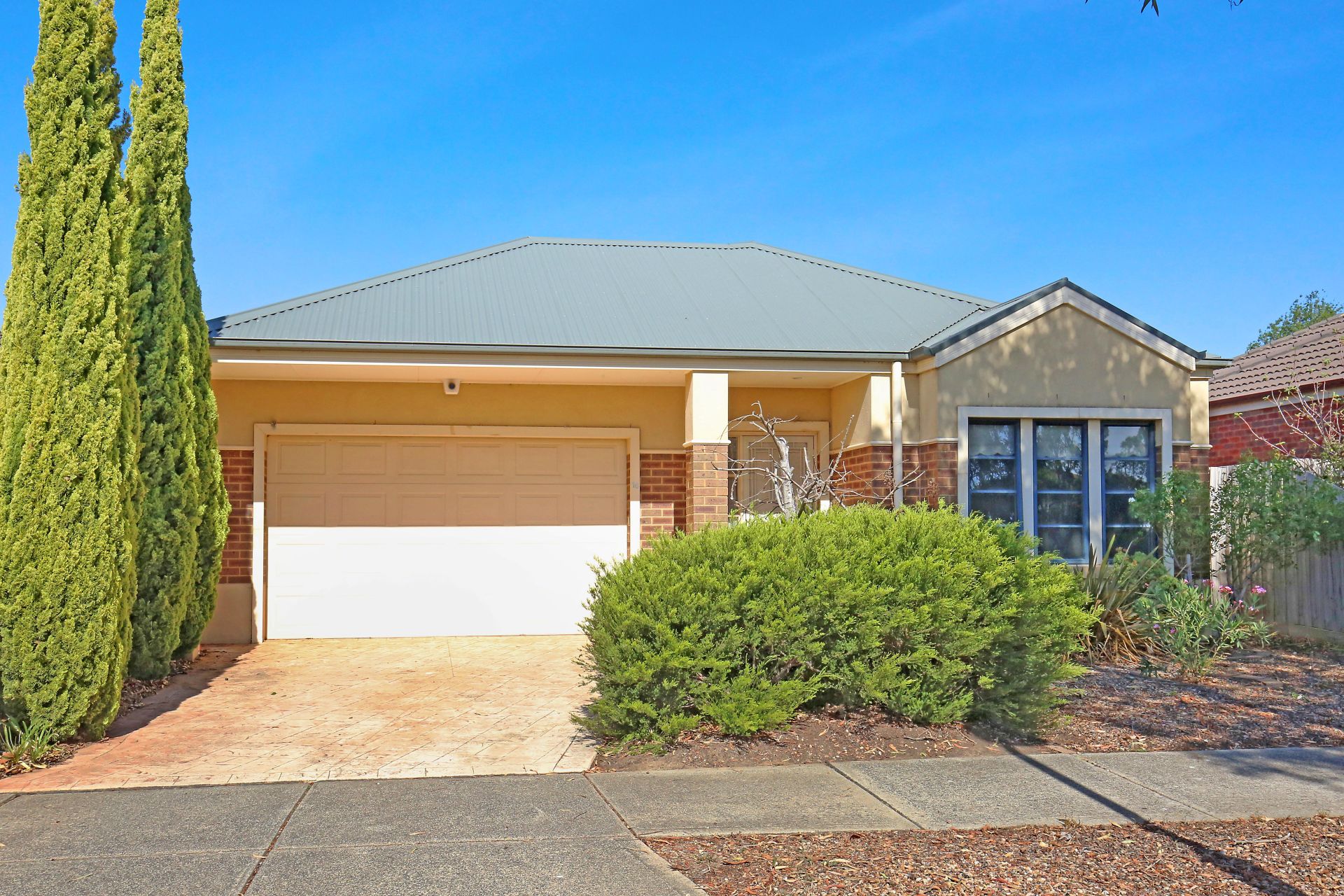 Real Estate For Sale 16 Xavier Way South Morang , VIC