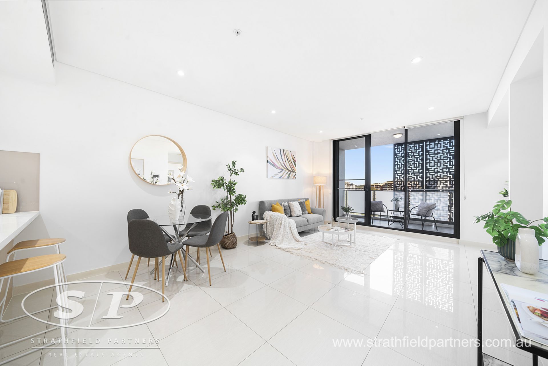 813/4 Nipper Street, Homebush, Homebush - Thumbnail 2