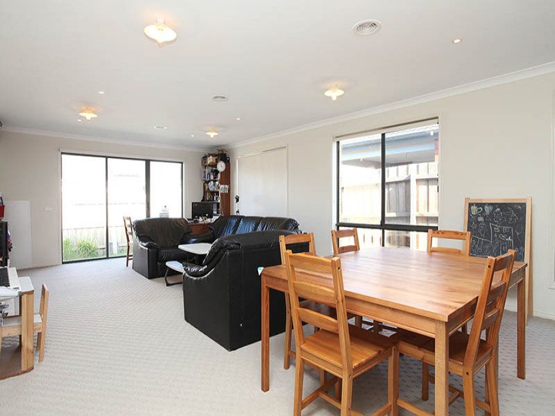 2 Ivy Close, Derrimut - Thumbnail 4