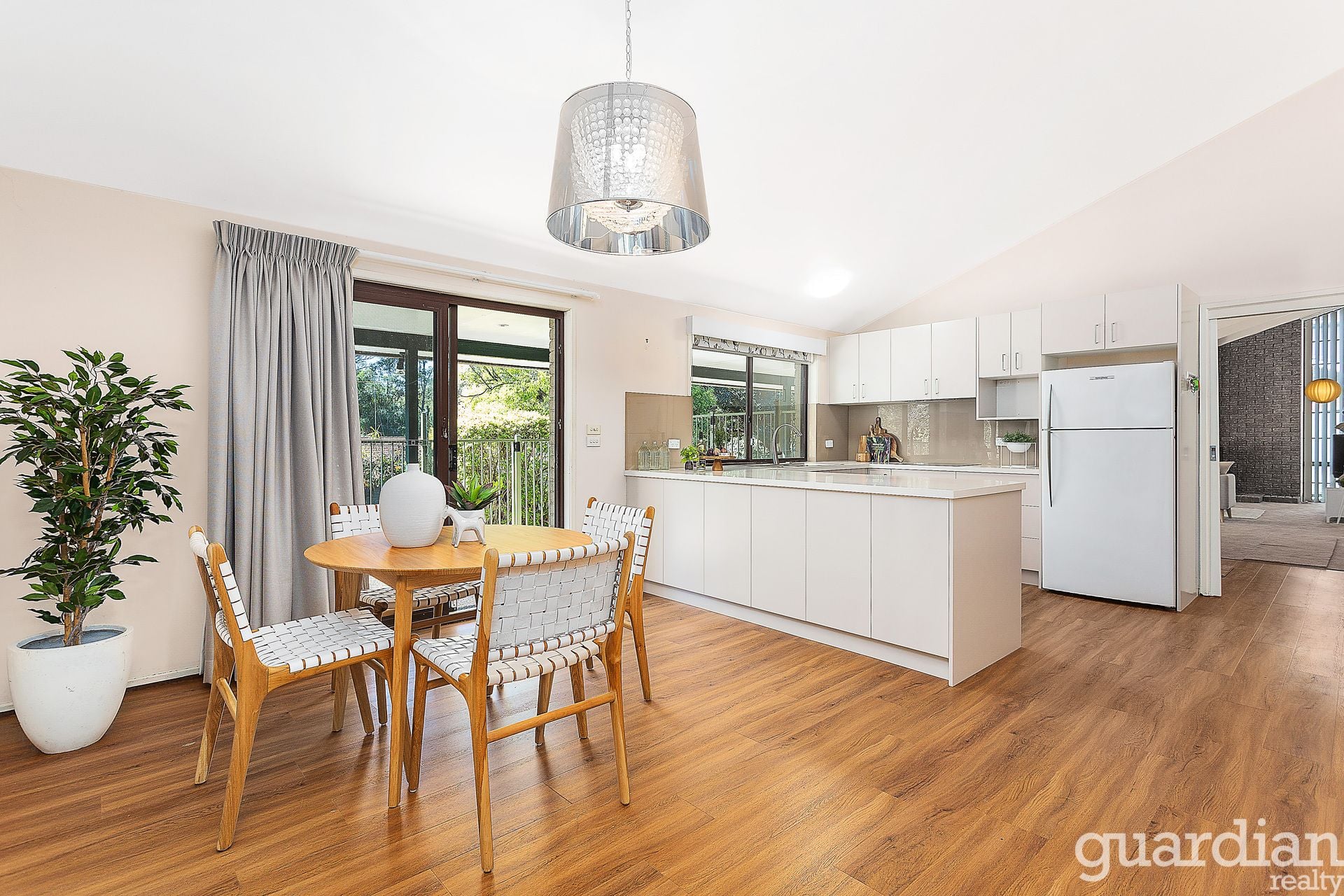 26 Kathleen Avenue Castle Hill NSW, Castle Hill - Thumbnail 4